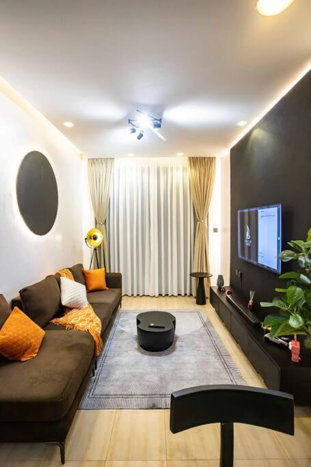 Andrena Smart Haven Lakeside Condo In Entebbe Esterno foto