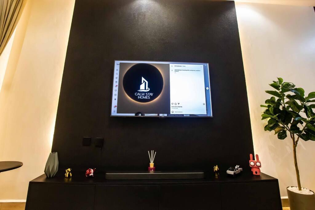 Andrena Smart Haven Lakeside Condo In Entebbe Esterno foto
