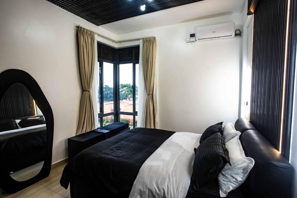 Andrena Smart Haven Lakeside Condo In Entebbe Esterno foto
