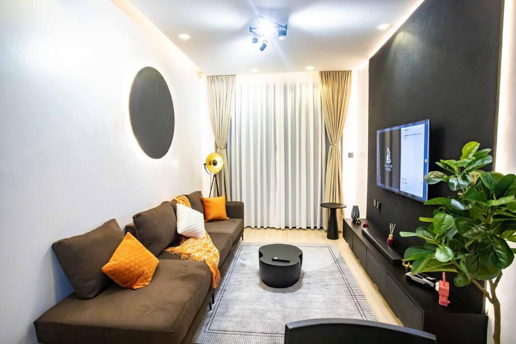 Andrena Smart Haven Lakeside Condo In Entebbe Esterno foto