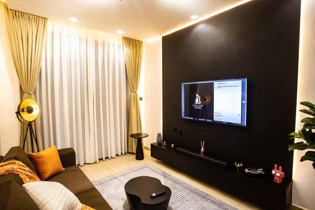 Andrena Smart Haven Lakeside Condo In Entebbe Esterno foto